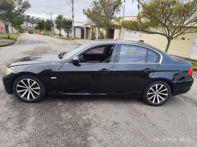 BMW 325I A 2010