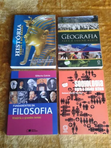 LIVROS DE HÍSTÓRIA  GEOGRAFIA   SOCIOLOGIA  FILOSOFIA  ( ENSINO MÉDIO ) 