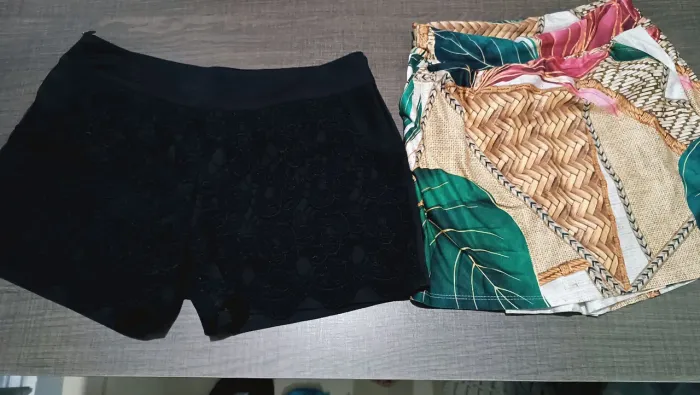 Short de algodão e renda preto e Short saia colorido