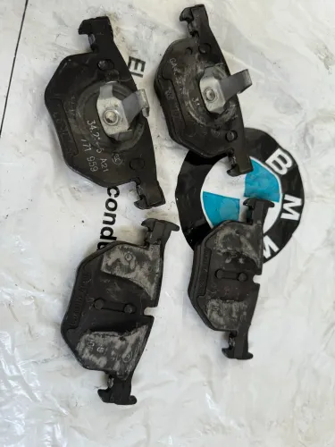 Kit Pastilhas de freio traseiro legítimo original BMW X5/X6 F15 F16 2014 a 2019.