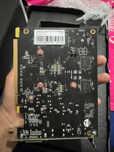 PLACA DE VÍDEO RX550 4GB