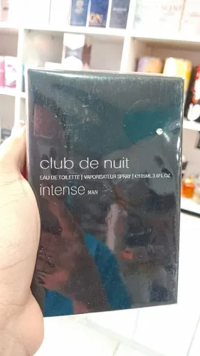 Perfume árabe Club The Nuit Intense Man - Original e lacrado.