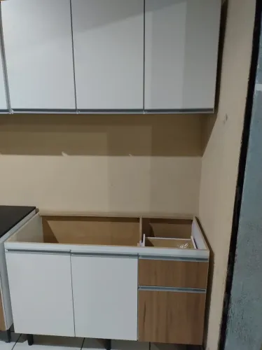 Balcão para pia com armário de parede 1,20 metros Armários de Cozinha