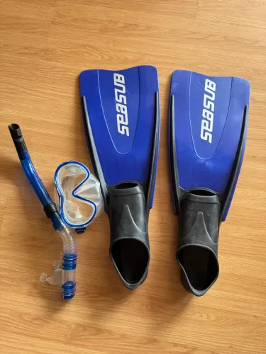 Kit mergulho máscara e nadadeira 