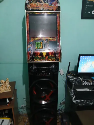 Karaoke jukebox e som Amvox 1900W 