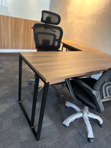 Mesa em L para Escritório 1.50x1.50 - Ikon Mix Office