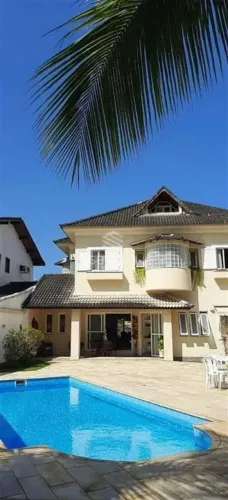 Casa à venda com 660,00m² e 4 quartos em Barra da Tijuca, Rio de Janeiro - RJ
