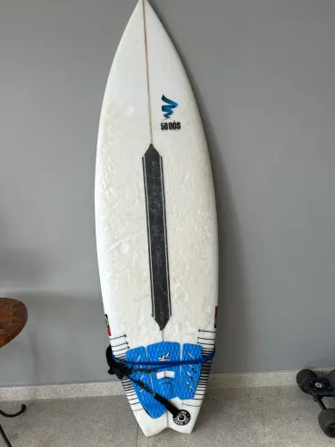 Prancha de Surf 5?10? Marca 50nós 