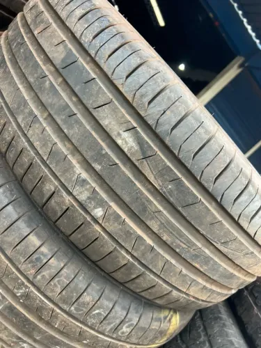 Pneu 265/60/18 Toyo 97%