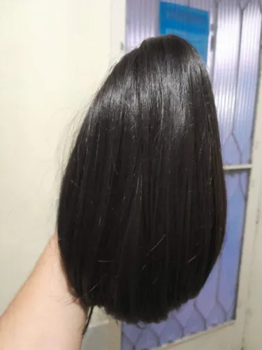 vendo linda peruca preta chanel lisa nova. Vem com ajuste por dentro