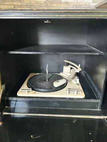 Radiola antiguíssima vintage