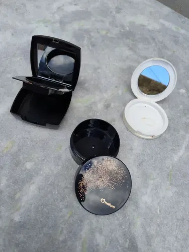 Kit Com 3 Estojos De Maquiagem Para Refil