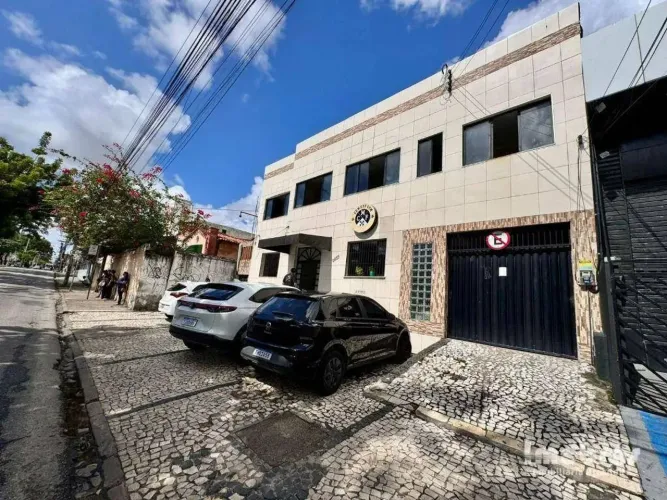 Prédio à venda, 583 m² por R$ 1.500.000,00 - Benfica - Fortaleza/CE