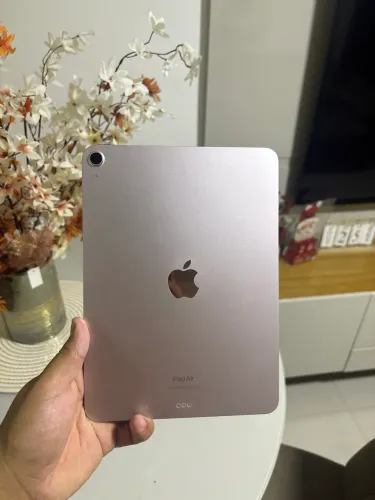iPad 64