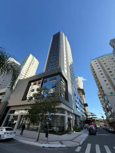 Imóvel para venda tem 136 metros quadrados com 4 quartos em Centro - Balneário Camboriú -