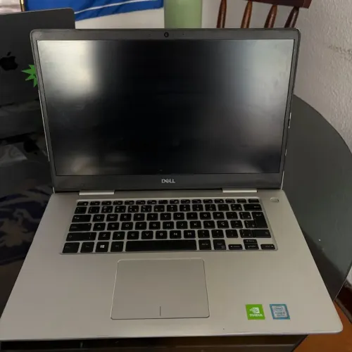 Notebook Dell Inspiron 15 7580