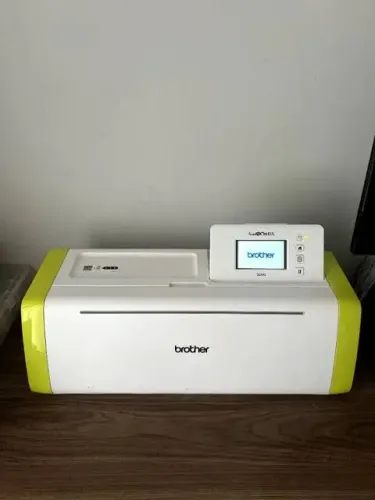 Máquina para recorte papel scanncut brother sdx85 wifii 220v