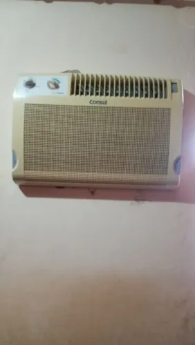 Ar condicionado 7.500 BTUs quente e frio