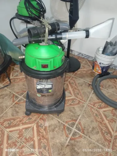 Máquina Extratora para Lavar Estofados IPC Soteco 1400W - 110V