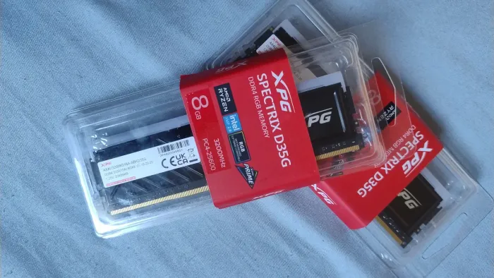 Memória DDR4 XPG Spectrix D35G, RGB, 8GB, 3200MHz, Black