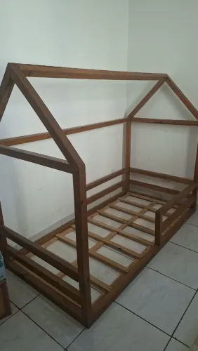 Cama Montessoriana