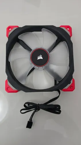 ventoinha / fan Corsair 140mm