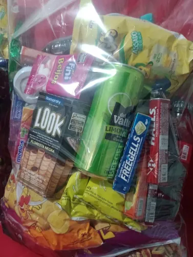 LANCHE DA ESCOLA BISCOITO E DOCES