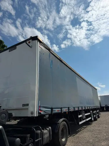 Carreta Sider Noma 1+1+1 Vanderleia ano 2014