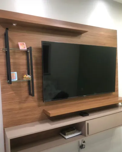 Painel de tv seminovo