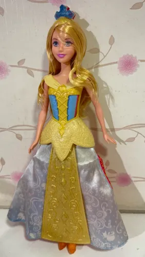 Barbie- boneca bela adormecida