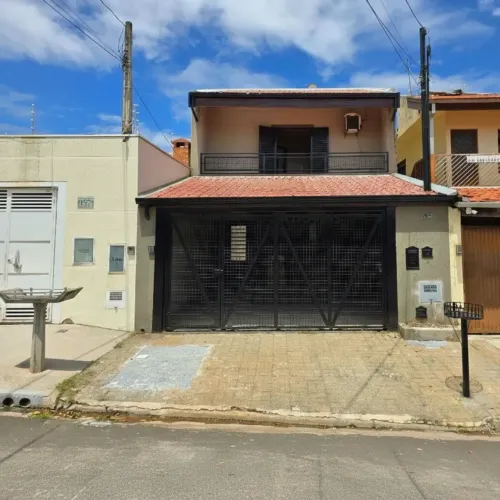 Casa para venda possui 201 metros quadrados com 3 quartos em Morada do Sol - Americana - S