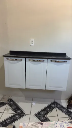 Balcão de Cozinha Suspenso Branco - 3 Portas com Tampo