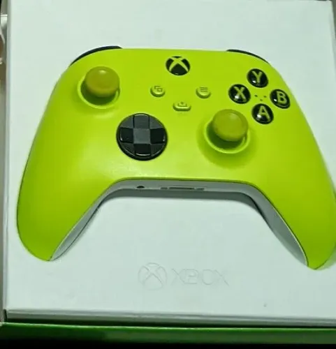 Controle Original Microsoft Xbox One - Electric Volt