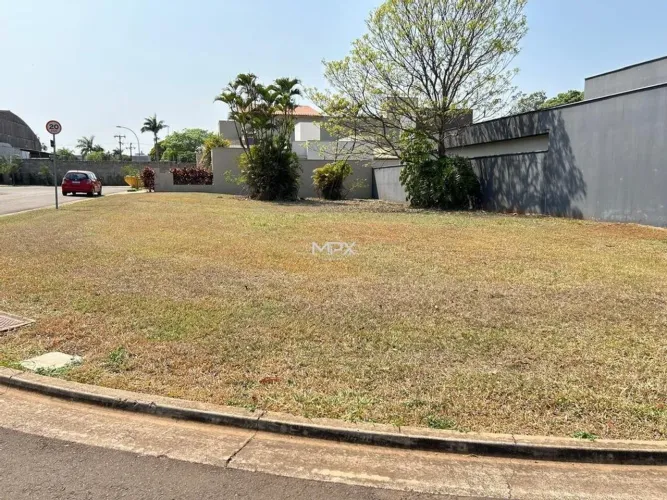 Terreno à venda em Piracicaba, Dois Córregos, com 512.63 m², Residencial Moinho Vermelho