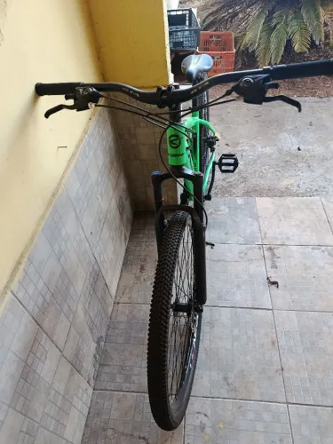 Vendo essa bike aro 29 negociamos o preço