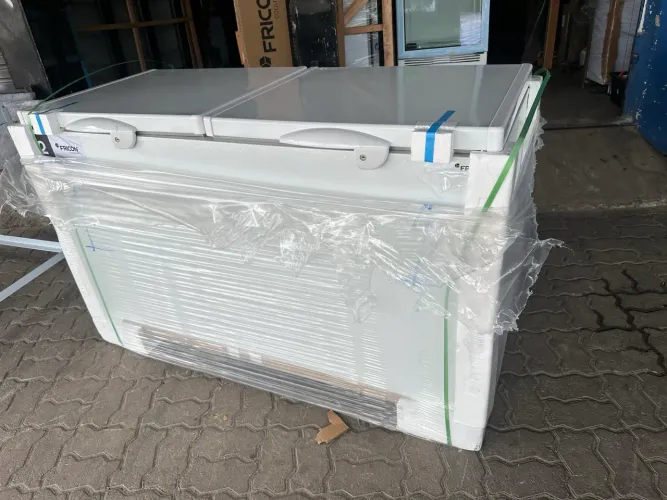 Freezer horizontal Fricom 503 na promissória