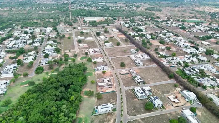 Lote no Condomínio Caribe Golf & Spa  Palmas/TO