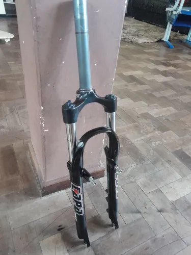 Suspensão aro 26 rst capa