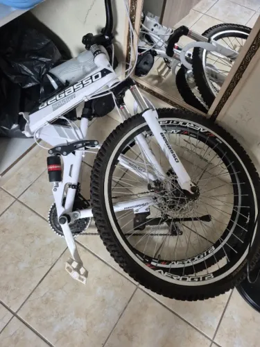 Bicicleta dobrável aro 26