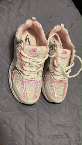 Réplica tênis New Balance 530