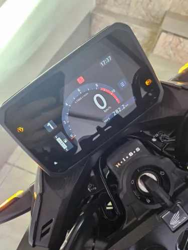 Hornet 500