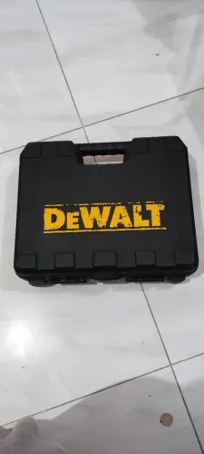 Dewalt DCD776C2 20V MAX Original + 2 Baterias + Maleta (Carregador com defeito)