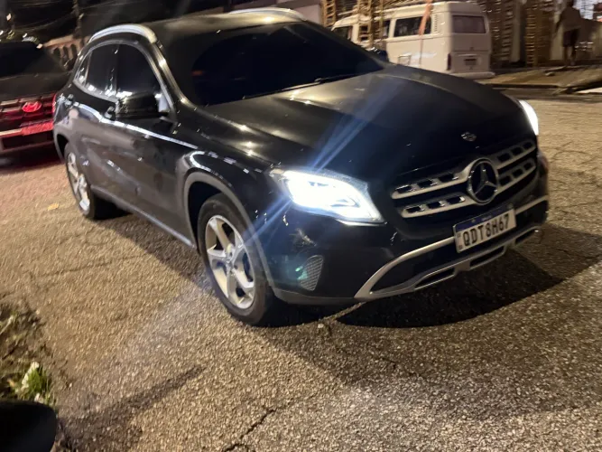 Mercedes-Benz GLA 200 Adv. 1.6/1.6 TB 16V Flex Aut. 2018