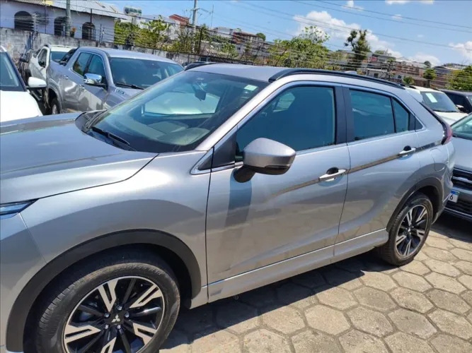 Mitsubishi Eclipse Cross Rush 1.5 16V 165cv Aut. 2025