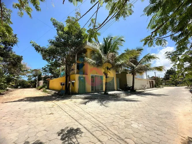Alugo Ponto Comercial com Kitnet Mobiliada - Vilas do Arraial