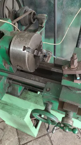 Mini torno mecânico Joinville