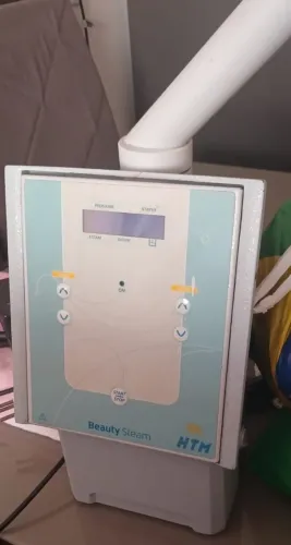 Vendo vapor para limpeza de pele HTM