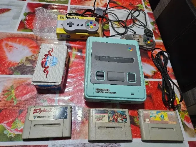 super famicom com 3 jogos e 2 controles completo