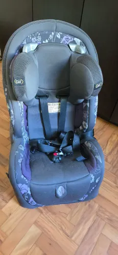 Cadeirinha Bebê com Isofix e Airbag