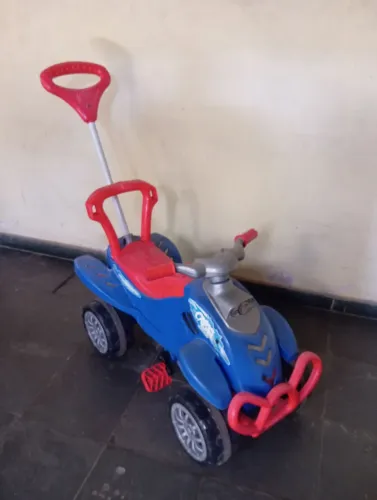 Carrinho Calesita Cross Legacy 